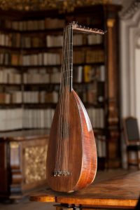 Fotograf Hubert Auer, Salzburg, Instrument, Historisches Instrument, Kremsmünster, Viola